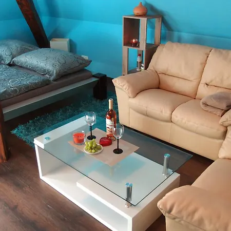 Apartmánové So Saunou A Vírivkou Predajna