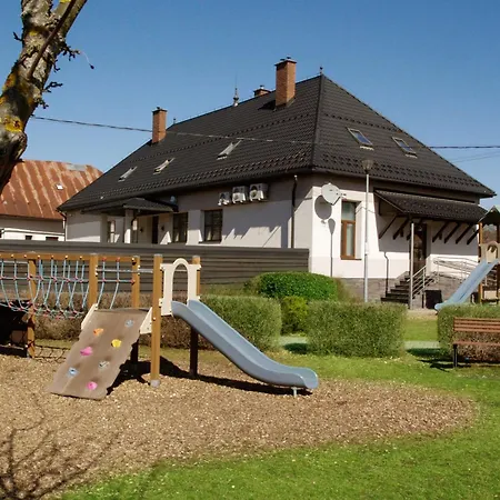 Vila so saunou a vírivkou v Nízkych Tatrách Appartamento