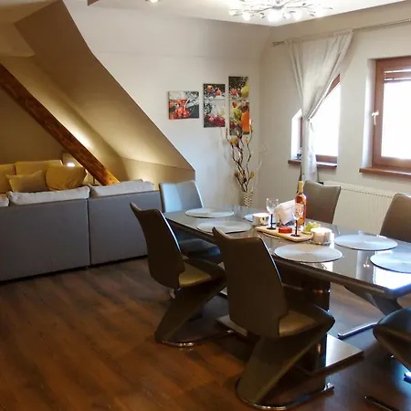 Appartamento Apartmánové So Saunou A Vírivkou